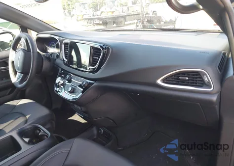 2025 Chrysler Pacifica Select из США, поврежденный, VIN 2C4RC1BG9SR578802